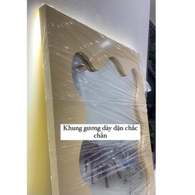 Gương lượn sóng + Đèn led