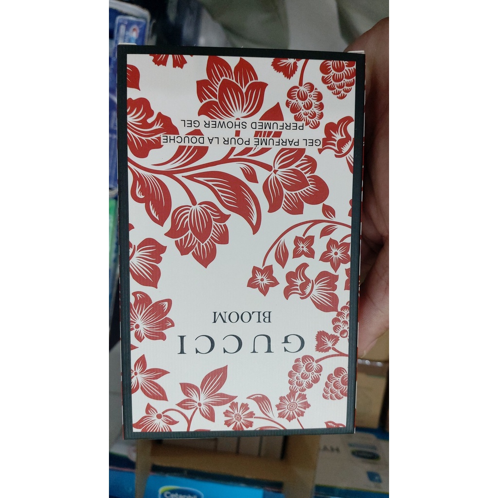 Sữa Tắm Hương Nước Hoa Gucci Bloom Perfumed Shower Gel 380ml