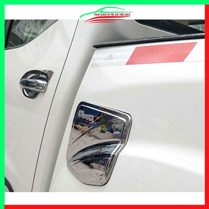 Ốp nắp xăng Navara 2015-2021 mạ crom bảo vệ chống trầy trang trí ô tô
