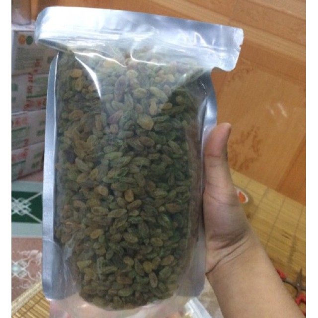 1 Kg nho khô xanh ninh thuận hàng loại 1 chua ngọt