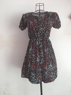 Sale đầm 50k