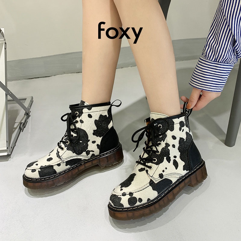 Giày Boots Nữ Cổ Thấp Giày Bốt Nữ FOXY Phong Cách Ulzzang Hoạ Tiết Bò Sữa - FOX033