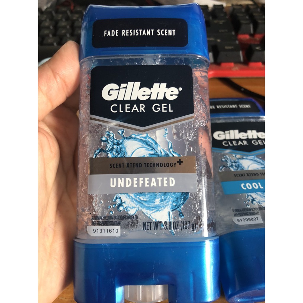 Lăn khử mùi Gillette Clear