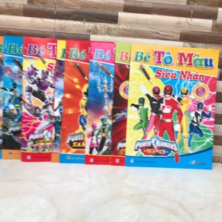 Bé tô màu siêu nhân