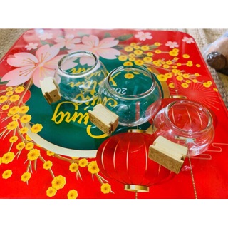 Cóng thuỷ tinh chào mào