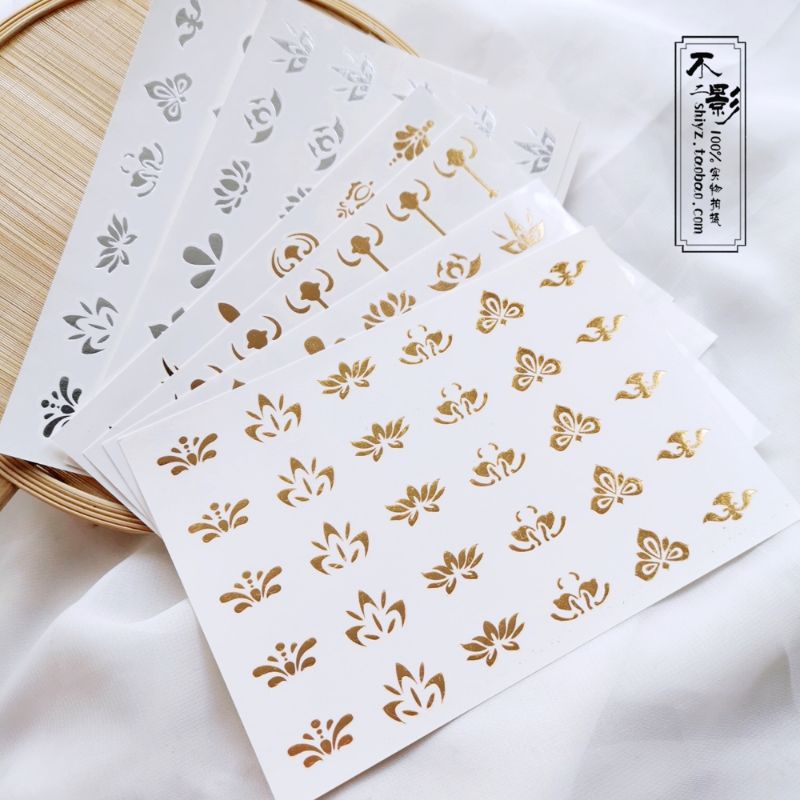 Chu sa dán trán màu vàng, bạc lấp lánh tấm to 30-32 hình