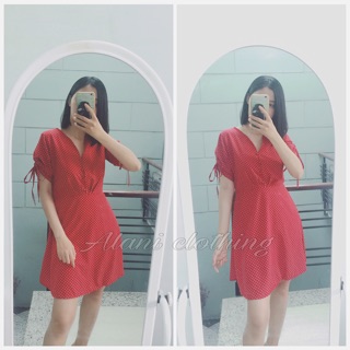 Đầm chấm bi đỏ