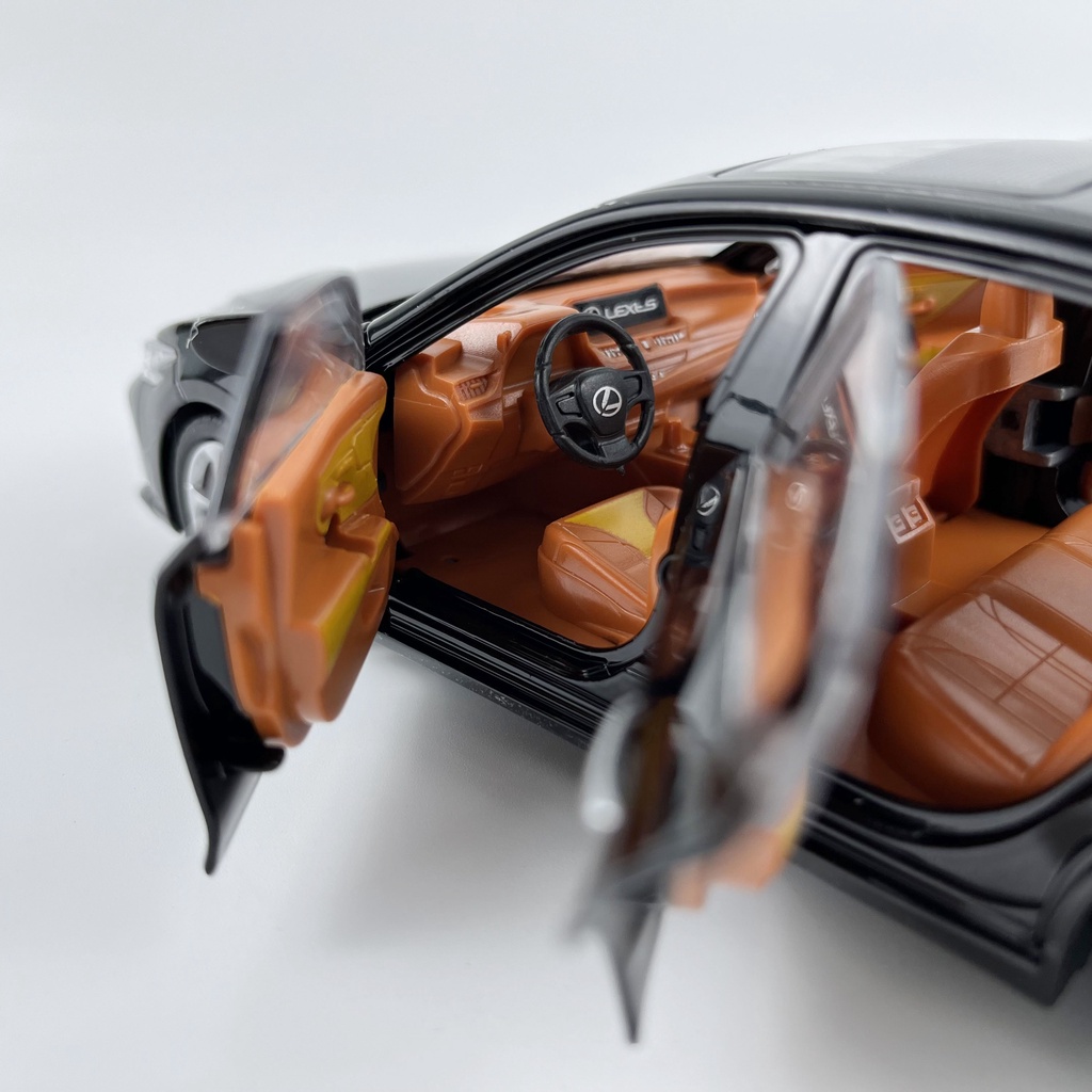 Mô hình xe Lexus ES 300h tỉ lệ 1:24 chất liệu hợp kim, có đèn và âm thanh
