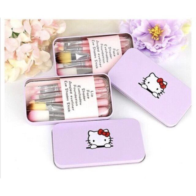 Bộ cọ trang điểm 7in1 Hello Kitty dễ thương CX5