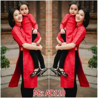 Áo dài cách tân mẹ và bé đỏ phối viền đen
