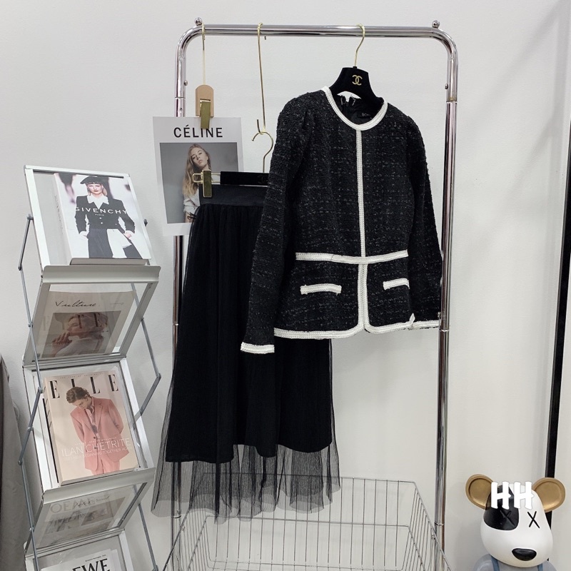 Sét áo dạ tweed +chân vây voan tầng siêu sang chảnh kèm tang hoa | BigBuy360 - bigbuy360.vn