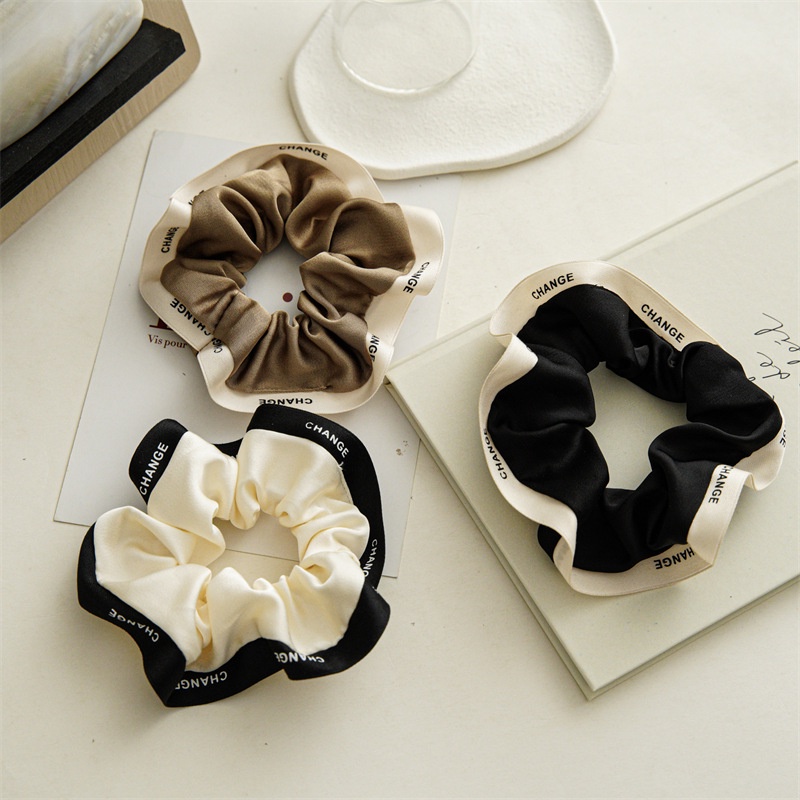Scrunchies Vải Satin Viền Chữ Change Dây Cột Tóc Nữ Tính Đáng Yêu S30
