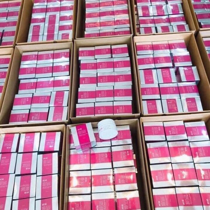 Kem Body Tinh Thể Nước GENIE SKIN UP SNOW WHITE BODY CREAM 200G [CHÍNH HÃNG] | BigBuy360 - bigbuy360.vn