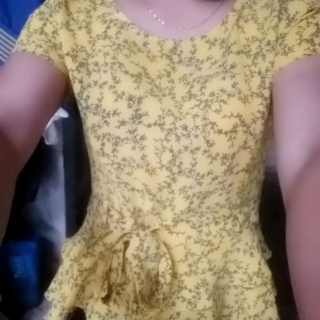 Áo chiết eo
