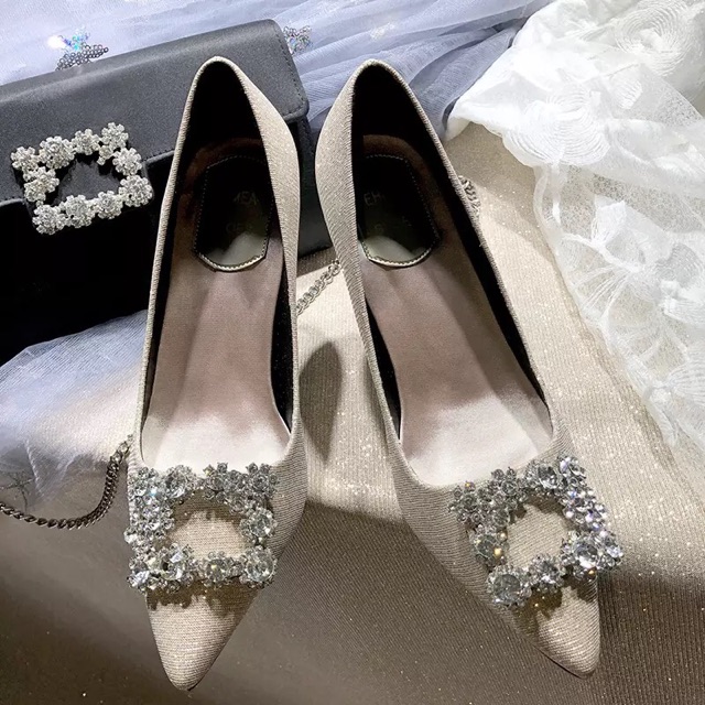 Giày cao gót đính đá GNCM