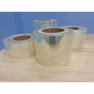 DÂY QUẤN MICA TRONG TRANG TRÍ THÀNH BÁNH