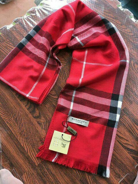 Combo khăn với găng tay 665k