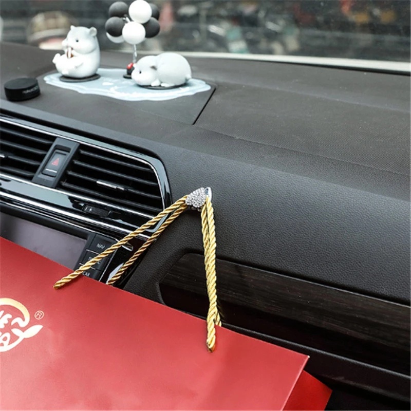 Móc Treo Đồ Dùng/ Chìa Khóa/ Ô Tô Thiết Kế Độc Đáo Đa Năng Tiện Dụng Cho Xe Hơi/ Nhà Cửa