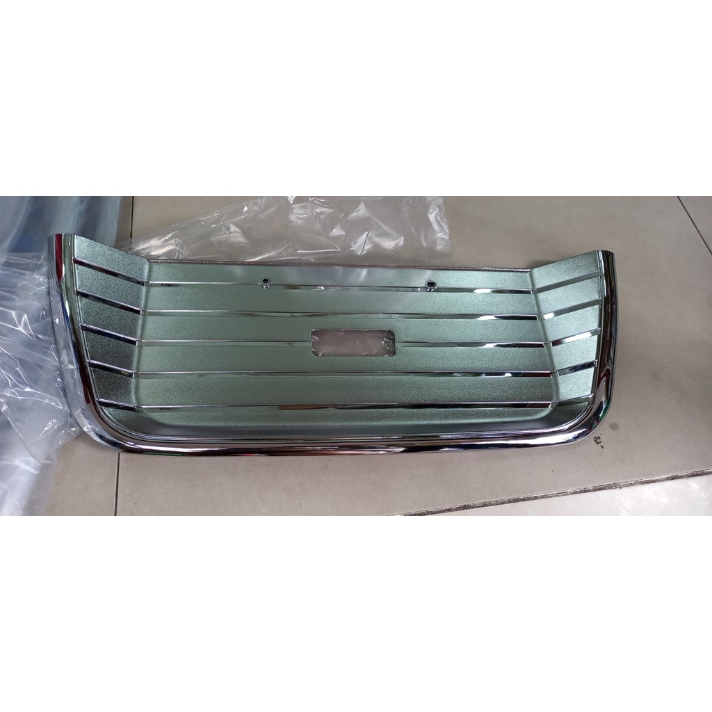Ốp khung biển số không đèn Innova/Fortuner