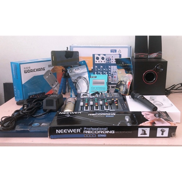 Mic thu âm mixer F4 bluetooth cực chất và mic BM 900 (KẾT NỐI ÂM LY+LẤY  NHẠC TIVI,ĐIỆN THOẠI LAPTOP,IPAD...)
