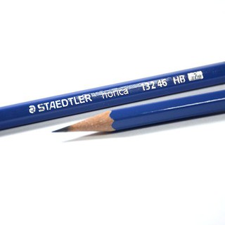 Bút chì văn phòng STAEDTLER NORICA 13246 có tẩy, độ cứng HB, 2B (12 cây / hộp)