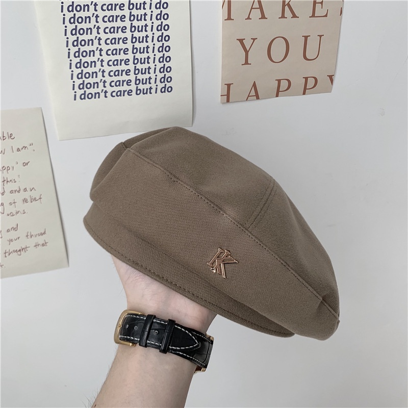 Mũ beret màu đen bằng len và kim loại phong cách Hàn Quốc thời trang thu đông cá tính retro cho nữ