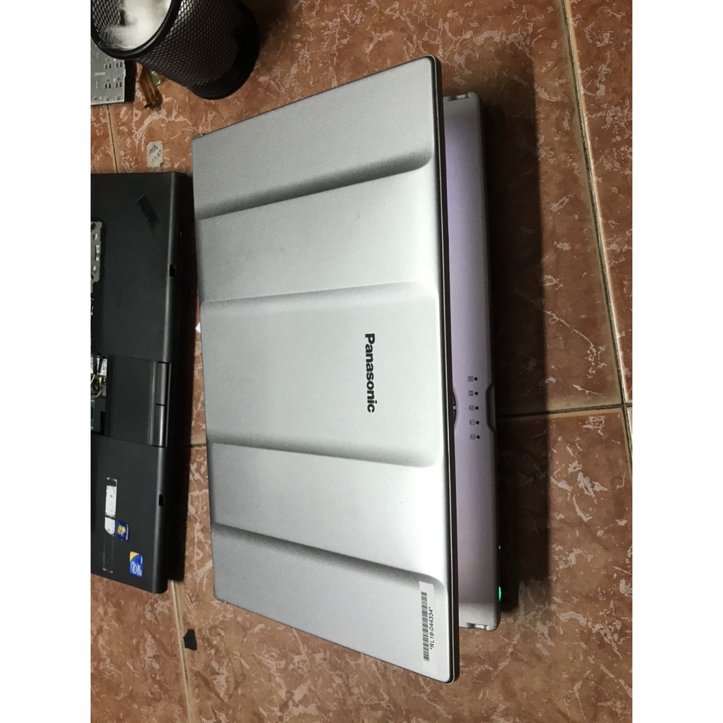 Laptop Panasonic Toughbook CF-B11 văn phòng màn full hd độ bền cao nhật bản