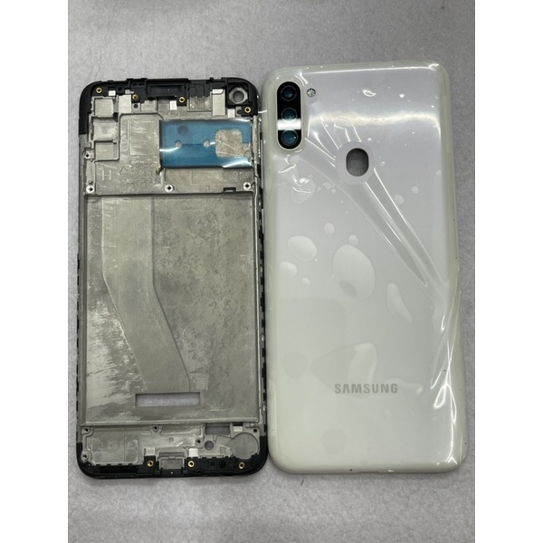 Vỏ samsung A11 / bộ vỏ samsung a11 zin cty