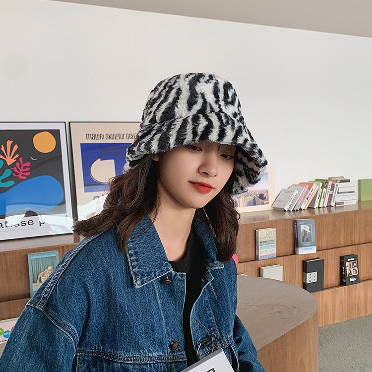 Mũ Lông Rằn Ri Hot Trend Cho Nàng Cá Tính P1960
