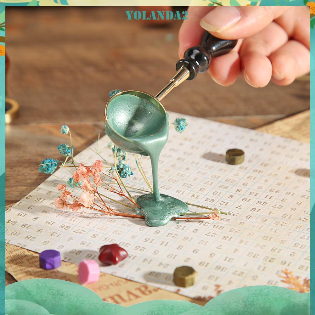 Thìa có tay cầm bằng gỗ để nấu chảy sáp cổ điển tiện lợi và bền