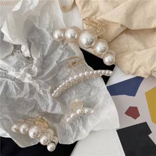 Kẹp tóc Chanel đính ngọc trai phong cách Retro thời trang