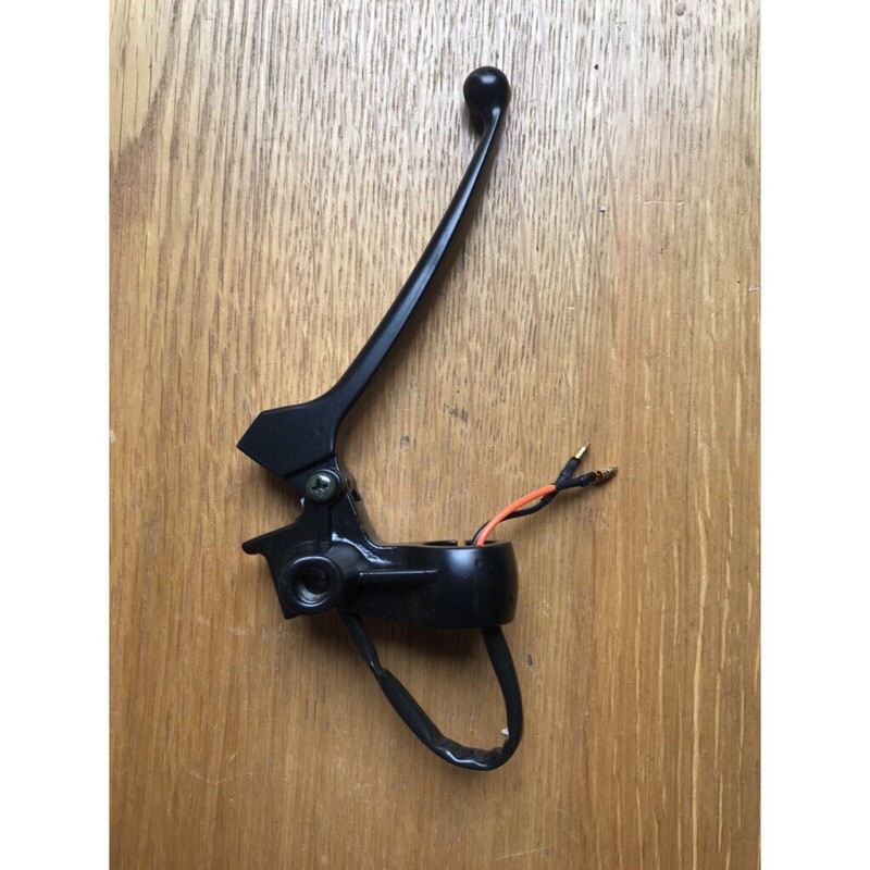 Cùm công tắc wave