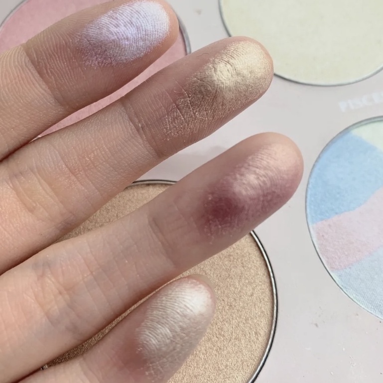 Phấn bắt sáng 4 Màu Guicami ánh nhũ lấp lánh chất mềm mịn tiện dụng cho mũi và cơ thể