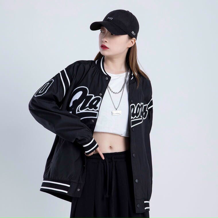 Áo Khoác Bomber Nam Nữ Cao Cấp QOVA Chạy Viền Trắng Vải Dù 2 Lớp Phối Nút Bấm Phong Cách Hot Trend Mới