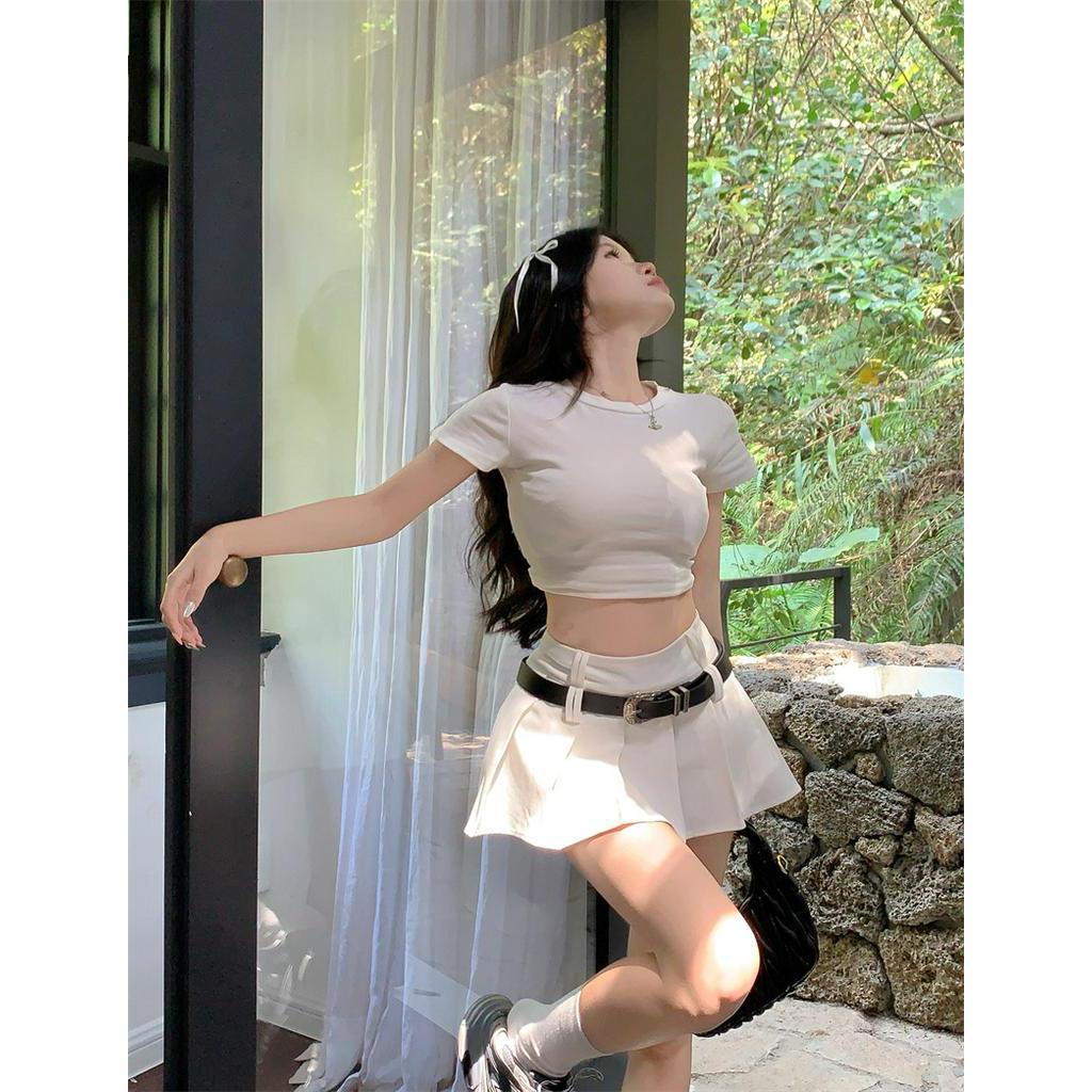 Đầm Xếp Ly Lưng Thấp Tay Ngắn 62916