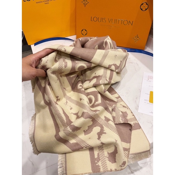 Khăn quàng Lóuisvuitton chất siêu mịn