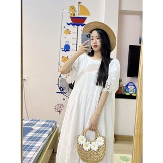 Váy suông trắng pha ren