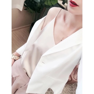 Áo hai dây lụa trơn/ đáp ren