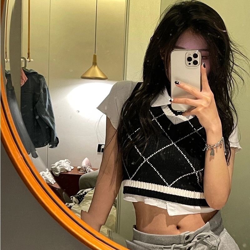 Áo Gile Len Cộc Tay Dáng Croptop Form Ôm Kẻ Vuông Nữ