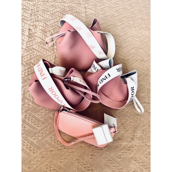 Túi Find Kapoor Pingo 20 lettering set - hồng