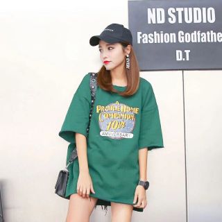 Áo thun nữ form rộng tay lỡ màu xanh lá cây in chữ cá tính