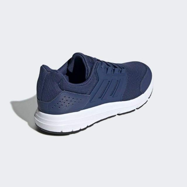 Giày adidas hàng nhật