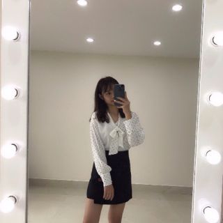 Sơ mi nữ chấm bi siêu hót 2019