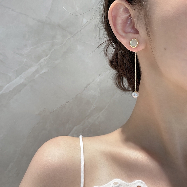 Đôi Khuyên Tai Đính Ngọc Trai Thời Trang Hàn Quốc Dành Cho Nữ