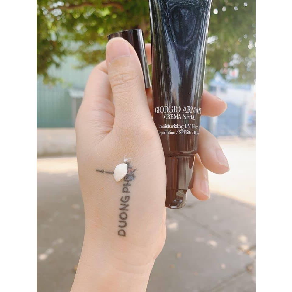 giorgio armani crema nera moisturizing uv filter