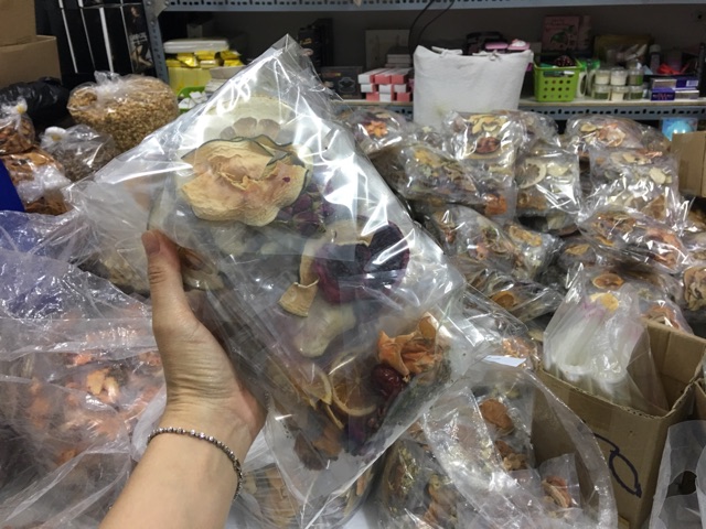 ( CHUYÊN SỈ SLL) DETOX HOA QUẢ SẤY KHÔ, tặng bình nhựa pongdang 600ml | BigBuy360 - bigbuy360.vn