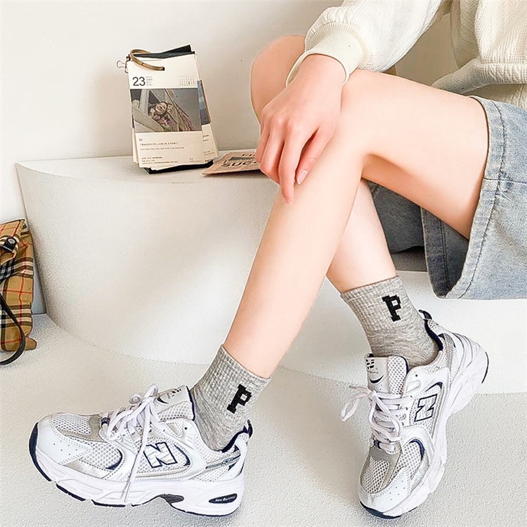 Vớ cotton Cổ Cao Màu Trơn In Chữ Phong Cách Thể Thao Thời Trang Cho Cặp Đôi