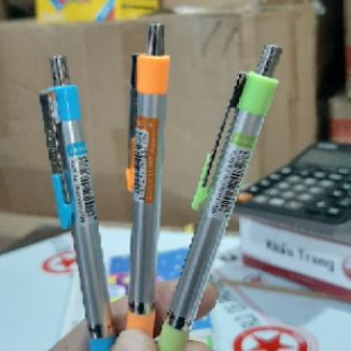 Bút chì bấm 0.5