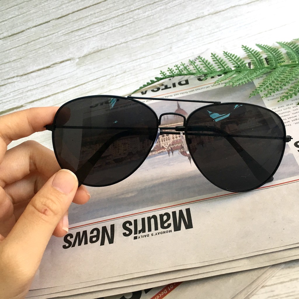 Mắt Kính Chống Bụi Thời Trang Nam Nữ Cực Chuẩn | BigBuy360 - bigbuy360.vn