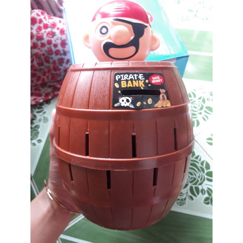 Đâm hải tặc size lớn 20cm 24 kiếm, 16 kiếm